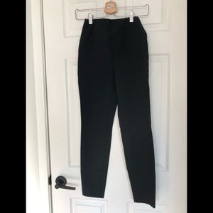 Aritzia Wilfred free jogging